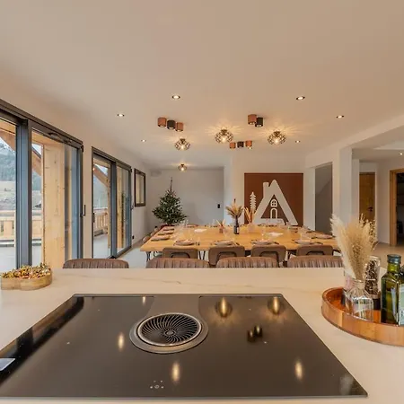 Bright And Spacious In Appartement